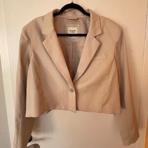 Abercrombie & Fitch Cropped Blazer - Large - Tan